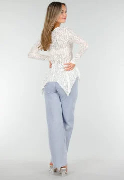 Witte Kanten Peplum Top met Knopen en Lange Mouwen