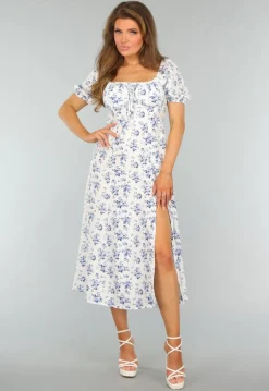 Witte Lange Jurk met Blauwe Bloemenprint en Split