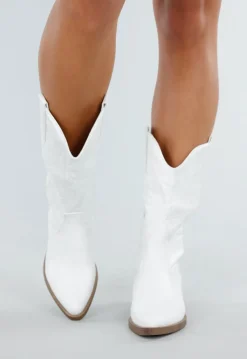 Witte Leatherlook Westernlaarzen met Rechte Hak