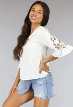 Witte Losse Blouse met Gehaakte Mouwen