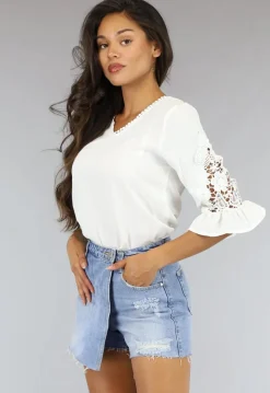 Witte Losse Blouse met Gehaakte Mouwen