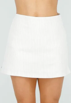 Witte Mini Skort met Pinstripe en Split