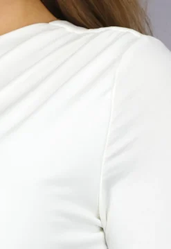 Witte One Shoulder Ruffle Galajurk