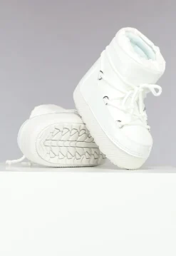 Witte Sneeuwlaarzen met Shiny Details