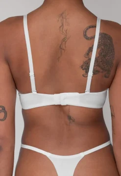 Witte Soft Cup BH met Beugels