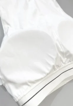 Witte Sportset met Plissé Skort en Crop Top met Gestreepte Band