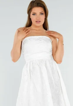 Witte Strapless Midi Jurk met Jacquardlook en Vetersluiting