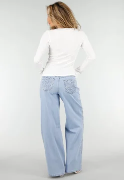 Witte Stretch Top met Lange Mouwen en Vierkante Hals