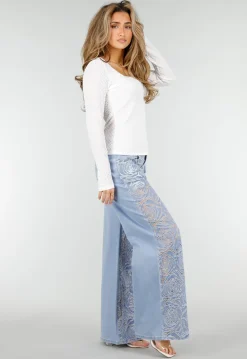 Witte Stretch Top met Lange Mouwen en Vierkante Hals