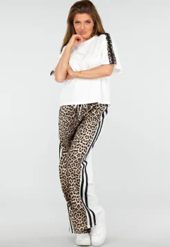 Witte Stretch Two Piece Set met Luipaardprint en Sportieve Strepen