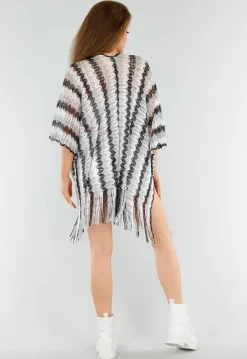 Wit-Zwarte Cover-Up met Zigzagpatroon en Franjes