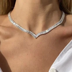 Zilveren Diamanten Hals Ketting met V-Vorm