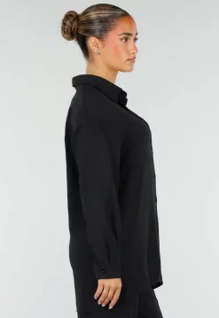 Zwarte Blouse met Kraag, Knoopsluiting en Lange Mouwen
