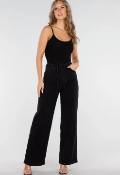 Zwarte Bodysuit met Spaghetti Bandjes en Pads