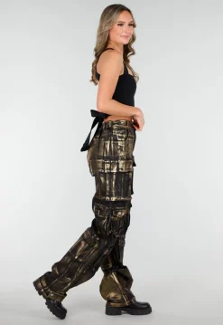 Zwarte Cargo Jeans met Gouden Metallic Coating en Zakken