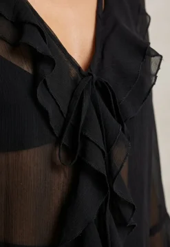 Zwarte Chiffon Blouse met Ruches en Knoopsluiting