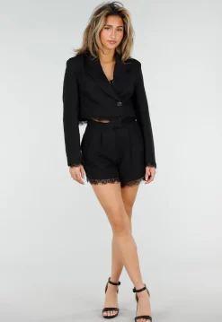 Zwarte Cropped Blazer en Short Set met Kant