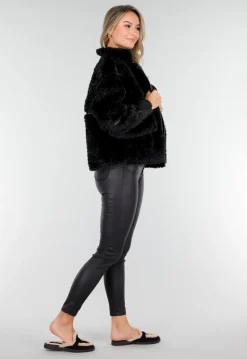 Zwarte Faux Fur Jas met Kraag en Knoopsluiting
