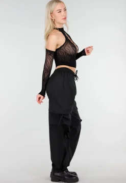 Zwarte Fishnet Halter Crop Top met Cut Out en Open Schouders