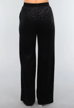 Zwarte Fluwelen Wide Leg Panterprint Broek