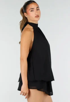 Zwarte Halter Mini Jurk met Open Rug en Chiffon Laag
