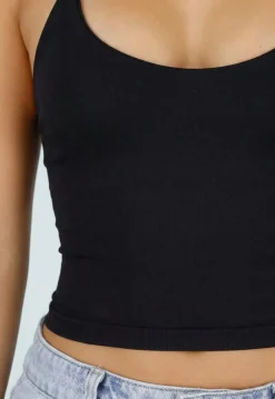 Zwarte Halter Sport Top met Verstelbaar Halterbandje, Uitneembare Pads en Stretch
