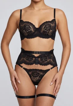 Zwarte Kanten Lingerie Set met Jarretelgordel En Beugel BH