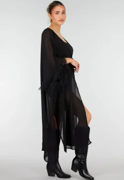 Zwarte Kimono met Halflange Mouwen en Franjes
