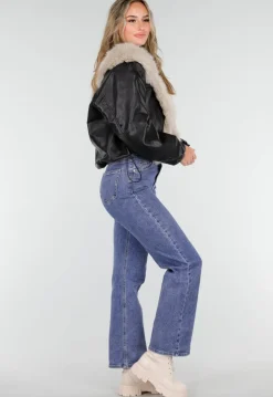 Zwarte Lederlook Jas met Beige Faux Fur Kraag
