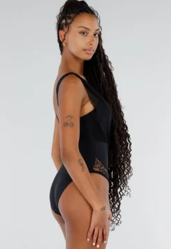Zwarte Lingerie Mesh Body met One Shoulder en Kantaccenten