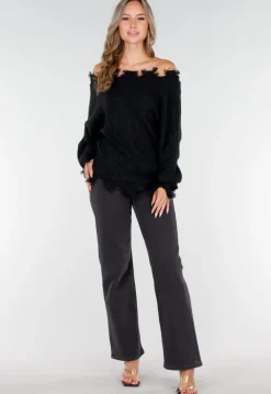 Zwarte Off-Shoulder Trui met Franje Detail