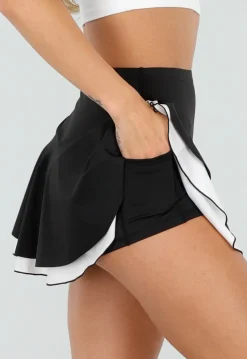 Zwarte Ruffle Skort met Contrasterende Zoom