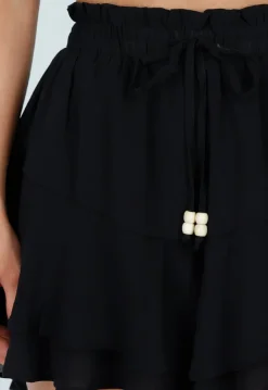 Zwarte Ruffle Skort met Elastische Taille en Strikkoord