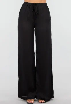 Zwarte Satijnlook Set Met Blouse en Wide Leg Broek