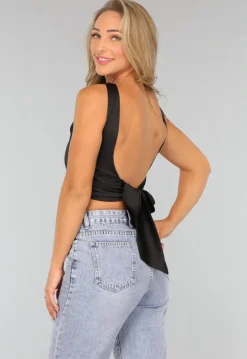 Zwarte Satin Top met Strikdetail