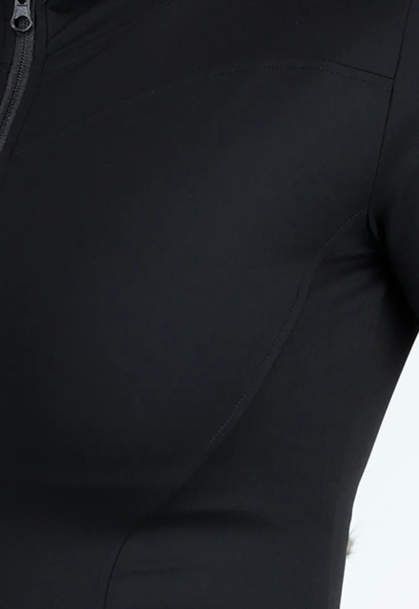 Zwarte Sportset met Korte Mouwen Jasje, High-Waist Short en Corrigerende Band