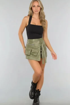 Zwarte Sporttop met Vierkante Hals en Strikdetail