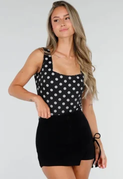 Zwarte Stretch Body met Grijze Polkadots en Vierkante Hals