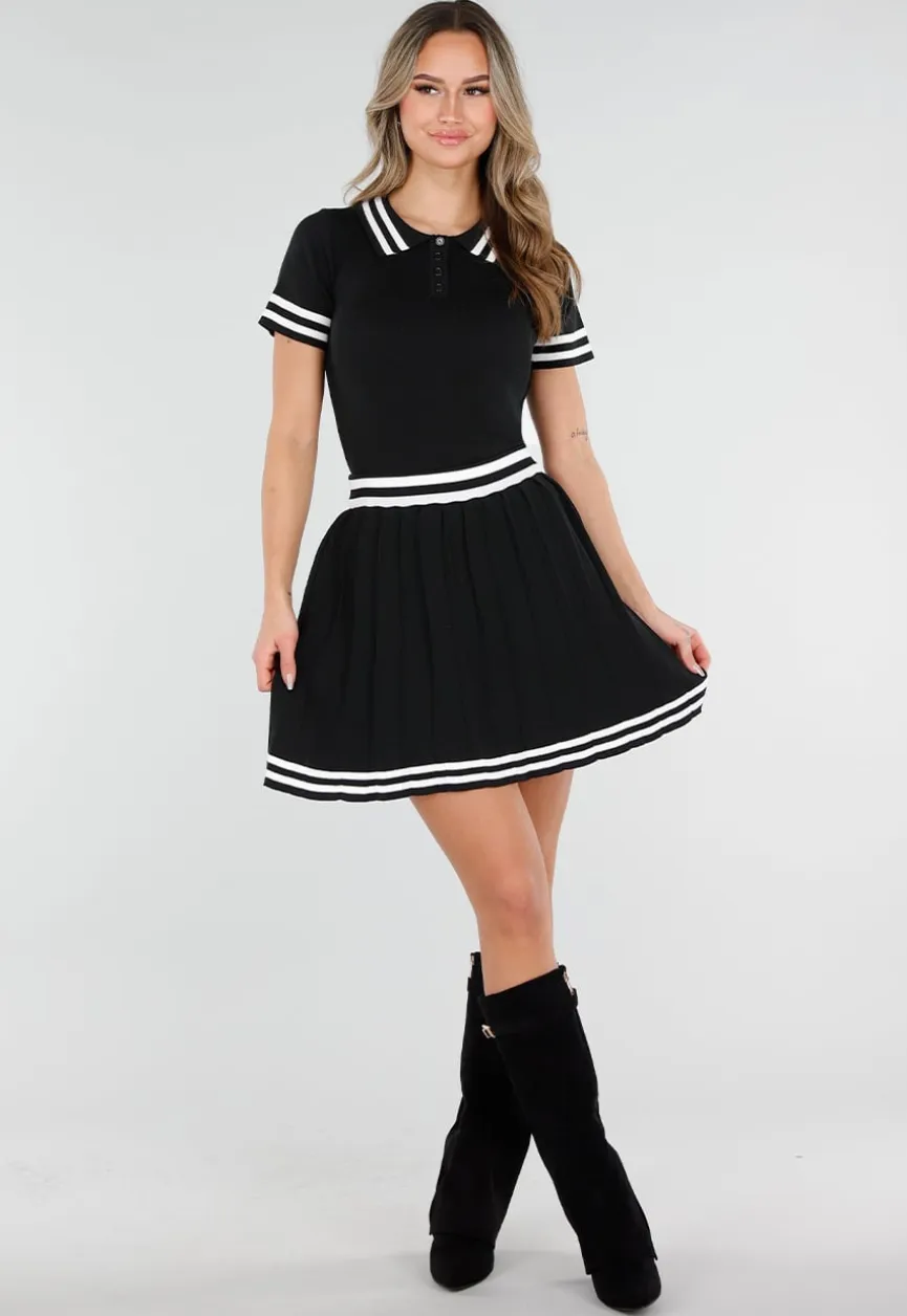 Zwarte Stretch Set met Polo Top en Plissé Rok