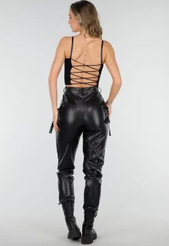 Zwarte Top met Gekruiste Rug en Ingewerkte Pads