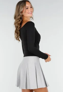 Zwarte Top met Overslag en Plooidetail van Stretch