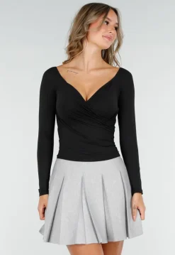 Zwarte Top met Overslag en Plooidetail van Stretch