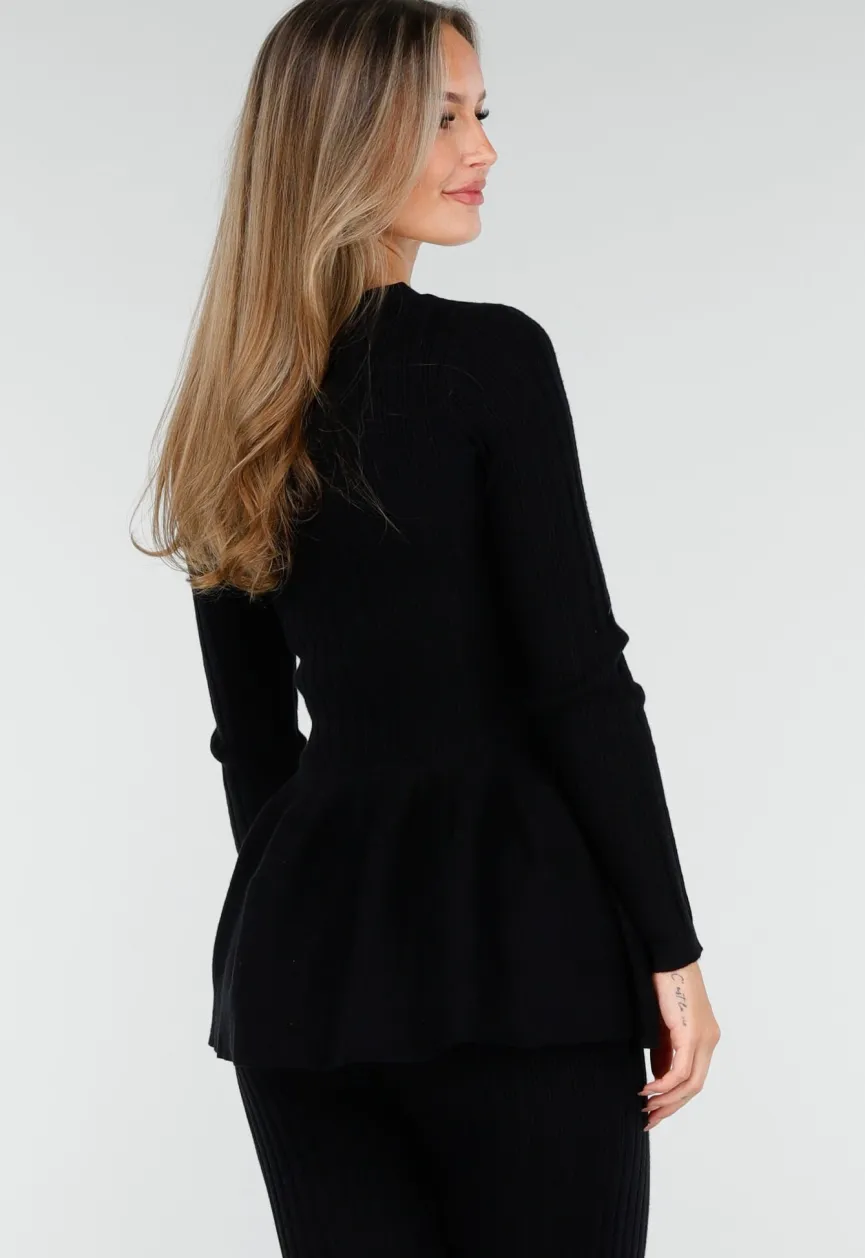 Zwarte Two-Piece Set met Uitlopende Top en Geribde Flare Broek