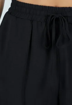 Zwarte Wide Leg Broek met Elastische Taille en Strikkoord