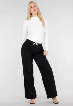 Zwarte Wide Leg Broek met Witte Tailleband en Strikdetail