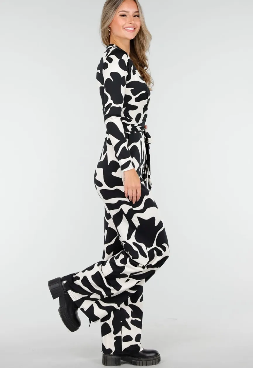 Zwart-Witte Stretch Jumpsuit met Print en Overslagtop